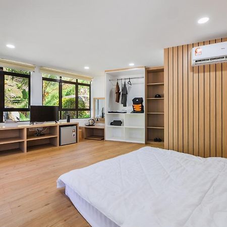 Ellin Forest Karaoke & Pool Resort Bukit Tinggi Bentong Extérieur photo