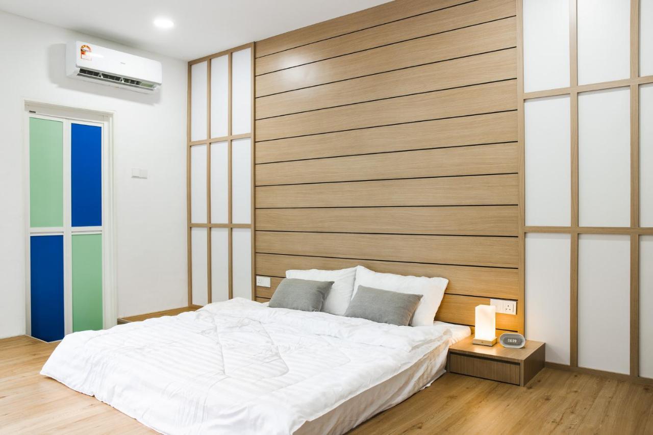 Ellin Forest Karaoke & Pool Resort Bukit Tinggi Bentong Extérieur photo